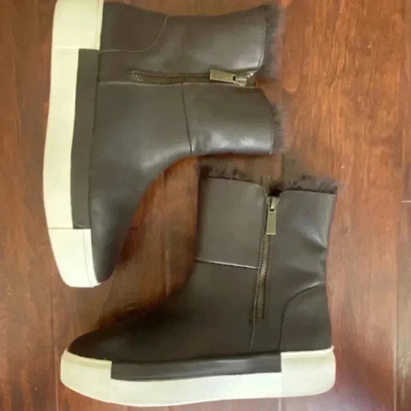 J/Slides Women's Victory Boot Dark Brown Leather Shoe Size 8M - Picture 2 of 13